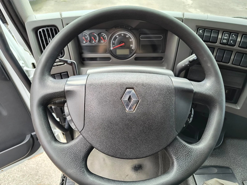 Interieur foto 2: Tankwagen voor het vervoer van brandstoffen Renault Premium 310 DXI CARBURANT / FUEL 13500L - 4 COMP