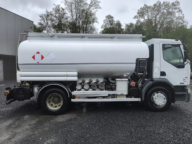 Renault Premium 320 13000L FUEL / CARBURANT - 4 COMPARTMENTS - Tankwagen: afbeelding 4 Renault Premium 320 13000L FUEL / CARBURANT - 4 COMPARTMENTS - Tankwagen: afbeelding 4