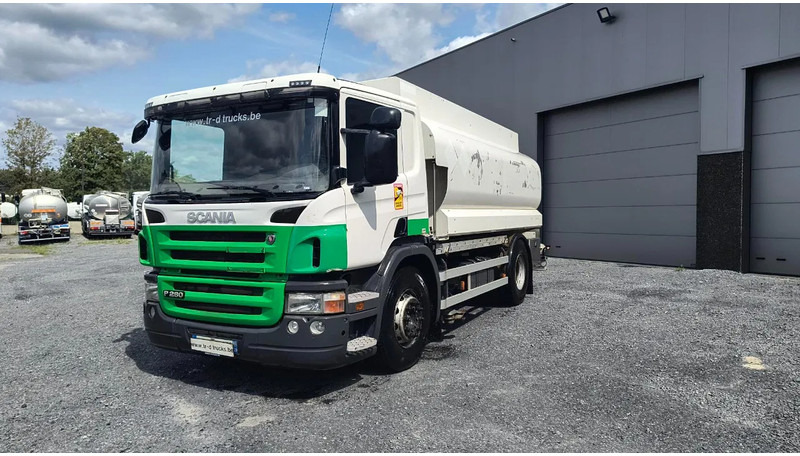 Scania P280 FUEL / CARBURANT 14000L - 5 COMP - RETARDER - Tankwagen: afbeelding 1 Scania P280 FUEL / CARBURANT 14000L - 5 COMP - RETARDER - Tankwagen: afbeelding 1