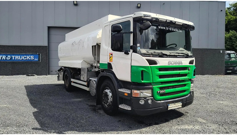Scania P280 FUEL / CARBURANT 14000L - 5 COMP - RETARDER - Tankwagen: afbeelding 2 Scania P280 FUEL / CARBURANT 14000L - 5 COMP - RETARDER - Tankwagen: afbeelding 2