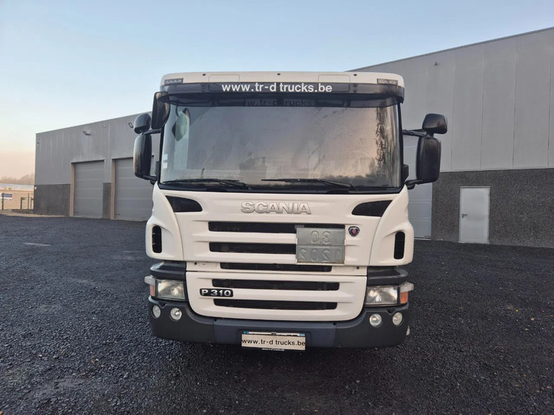 Scania P310 13500L CARBURANT / FUEL - 4 COMP - Tankwagen: afbeelding 2 Scania P310 13500L CARBURANT / FUEL - 4 COMP - Tankwagen: afbeelding 2