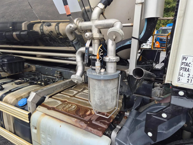 Tankwagen voor het vervoer van melk Volvo FMX 410 15000L INSULATED INOX TANK - 3 COMP (!): afbeelding 18