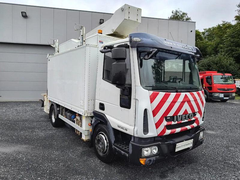 Iveco EuroCargo 120 120E18 + COMET 151TAL (15 m) - Vrachtwagen: afbeelding 2 Iveco EuroCargo 120 120E18 + COMET 151TAL (15 m) - Vrachtwagen: afbeelding 2