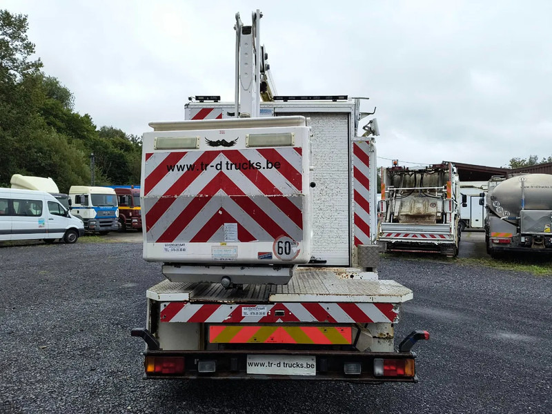 Iveco EuroCargo 120 120E18 + COMET 151TAL (15 m) - Vrachtwagen: afbeelding 5 Iveco EuroCargo 120 120E18 + COMET 151TAL (15 m) - Vrachtwagen: afbeelding 5