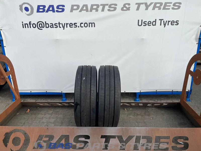 Bridgestone Bridgestone 265/70R17.5 Duravis R-Steer002 138/136 M M+S 3PMSF gebruikte set - Band voor Vrachtwagen: afbeelding 1 Bridgestone Bridgestone 265/70R17.5 Duravis R-Steer002 138/136 M M+S 3PMSF gebruikte set - Band voor Vrachtwagen: afbeelding 1