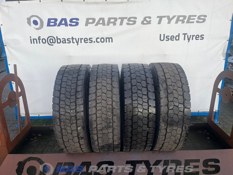 Bridgestone Bridgestone 315/70R22.5 DURAVIS R-DRIVE002 154/150 M+S 3PMSF gebruikte set - Band voor Vrachtwagen: afbeelding 1 Bridgestone Bridgestone 315/70R22.5 DURAVIS R-DRIVE002 154/150 M+S 3PMSF gebruikte set - Band voor Vrachtwagen: afbeelding 1