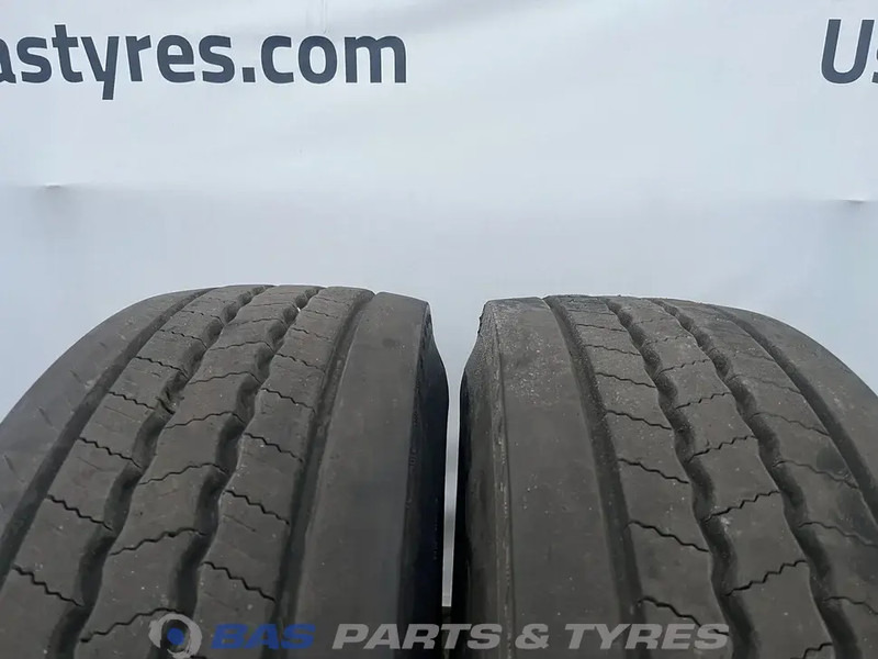 Continental Continental 315/80R22.5 Hybrid HS5 156/150 M+S 3PMSF gebruikte set - Band voor Vrachtwagen: afbeelding 2 Continental Continental 315/80R22.5 Hybrid HS5 156/150 M+S 3PMSF gebruikte set - Band voor Vrachtwagen: afbeelding 2