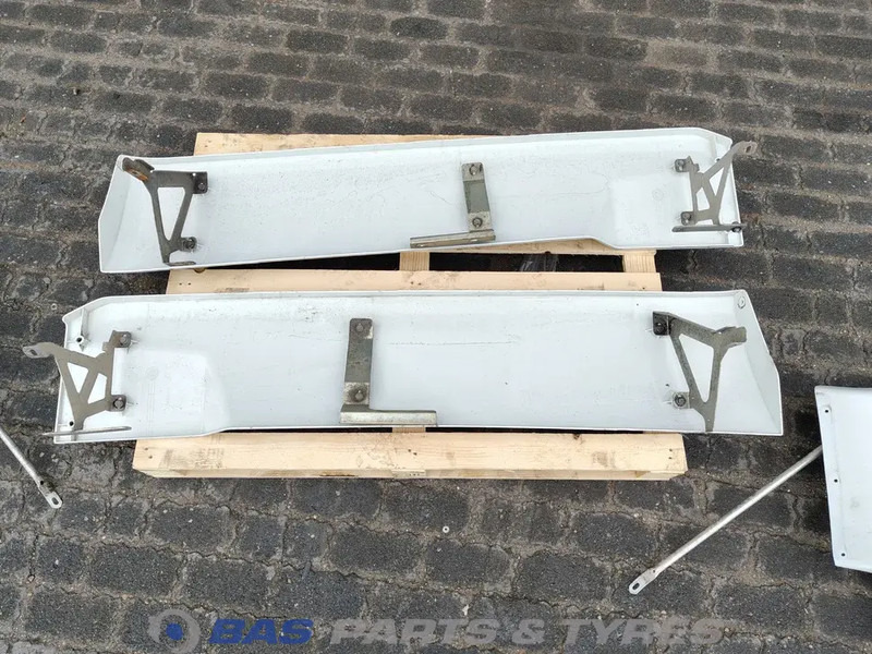 Aerokit/ Spoiler voor Vrachtwagen DAF CF Euro 6 Spoilerset DAF Sleeper Cab L2H1 2003142: afbeelding 14 Aerokit/ Spoiler voor Vrachtwagen DAF CF Euro 6 Spoilerset DAF Sleeper Cab L2H1 2003142: afbeelding 14