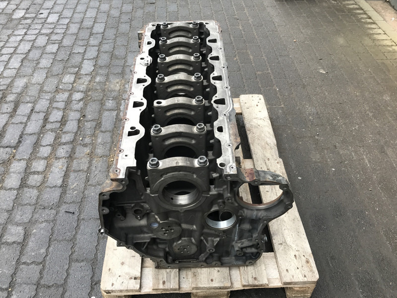 DAF Cilinderblok DAF 2117404 - Cilinderblok voor Vrachtwagen: afbeelding 2 DAF Cilinderblok DAF 2117404 - Cilinderblok voor Vrachtwagen: afbeelding 2