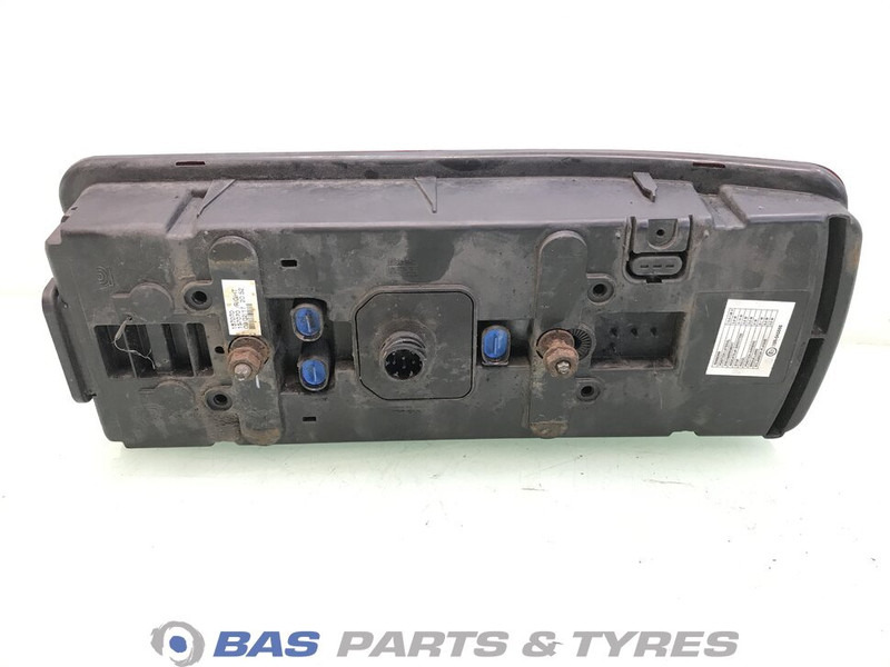 DAF LED-achterlicht rechts DAF 1707009 - Lichten/ Verlichting voor Vrachtwagen: afbeelding 2 DAF LED-achterlicht rechts DAF 1707009 - Lichten/ Verlichting voor Vrachtwagen: afbeelding 2