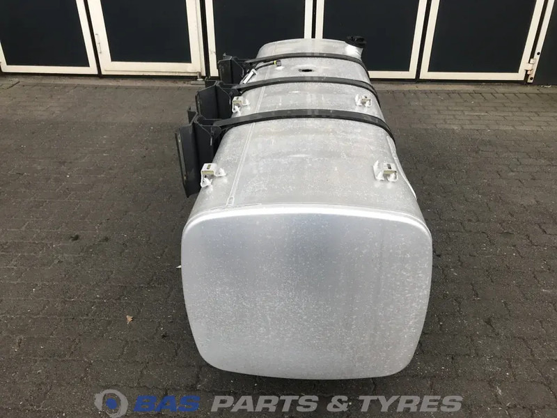 DAF  - Brandstoftank voor Vrachtwagen: afbeelding 2 DAF  - Brandstoftank voor Vrachtwagen: afbeelding 2