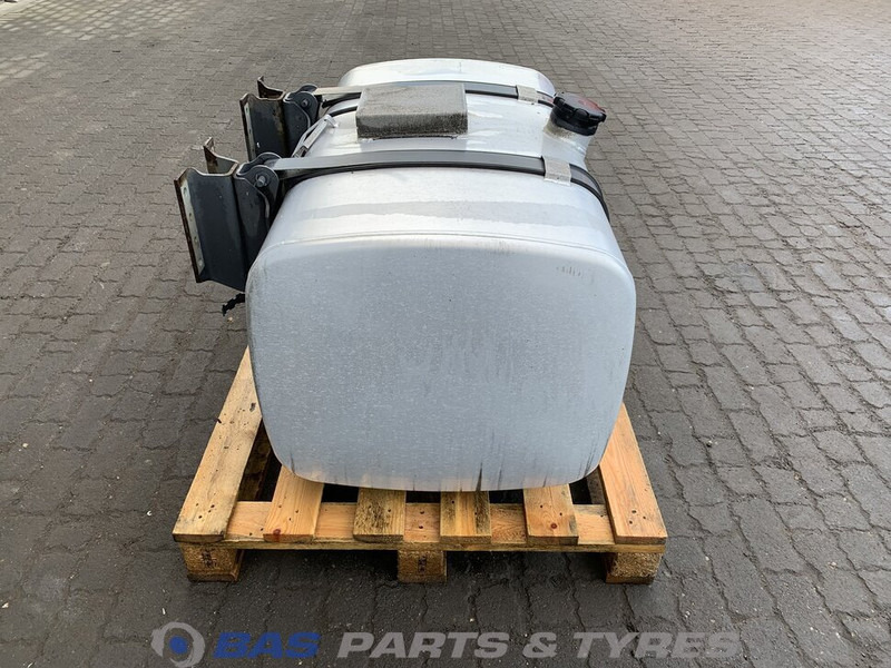 DAF  - Brandstoftank voor Vrachtwagen: afbeelding 4 DAF  - Brandstoftank voor Vrachtwagen: afbeelding 4