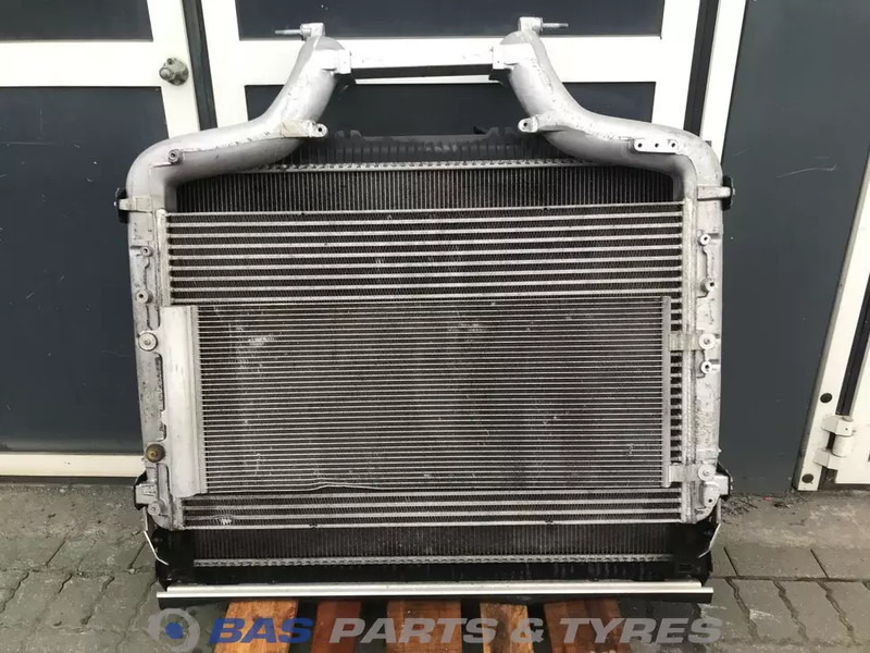 DAF XF G2 - Radiateur voor Vrachtwagen: afbeelding 2 DAF XF G2 - Radiateur voor Vrachtwagen: afbeelding 2