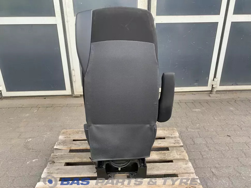 DAF XF106 - Zitplaats voor Vrachtwagen: afbeelding 3 DAF XF106 - Zitplaats voor Vrachtwagen: afbeelding 3