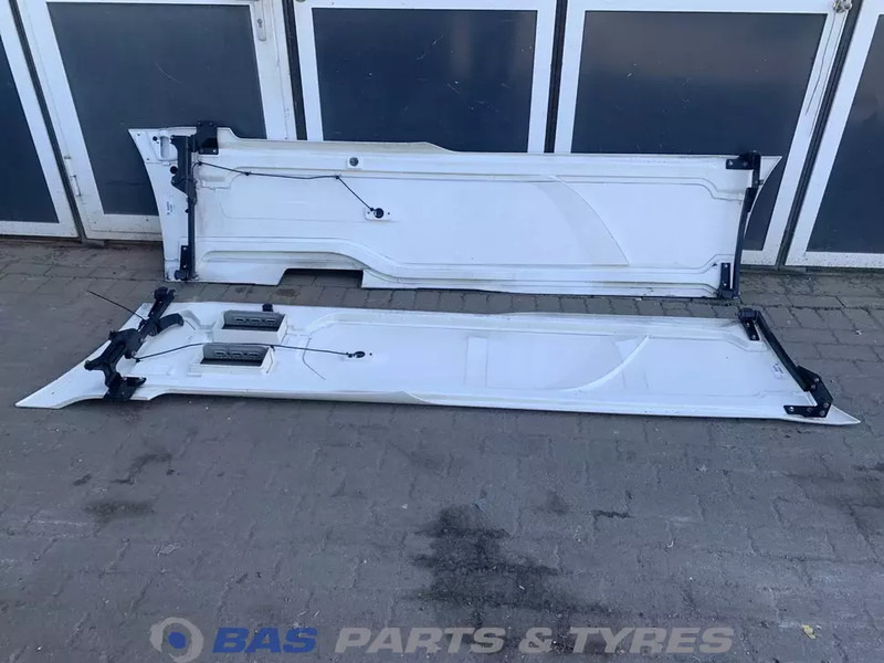 DAF XF106 - Carrosserie en exterieur voor Vrachtwagen: afbeelding 4 DAF XF106 - Carrosserie en exterieur voor Vrachtwagen: afbeelding 4