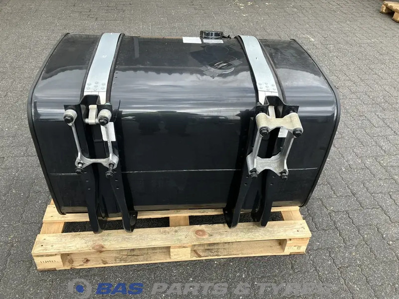 MAN - Brandstoftank voor Vrachtwagen: afbeelding 3 MAN - Brandstoftank voor Vrachtwagen: afbeelding 3
