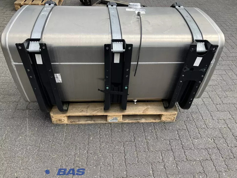 MAN - Brandstoftank voor Vrachtwagen: afbeelding 3 MAN - Brandstoftank voor Vrachtwagen: afbeelding 3