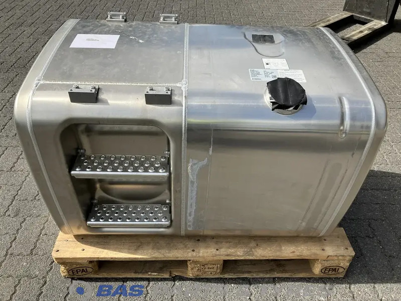 MAN - Brandstoftank voor Vrachtwagen: afbeelding 1 MAN - Brandstoftank voor Vrachtwagen: afbeelding 1