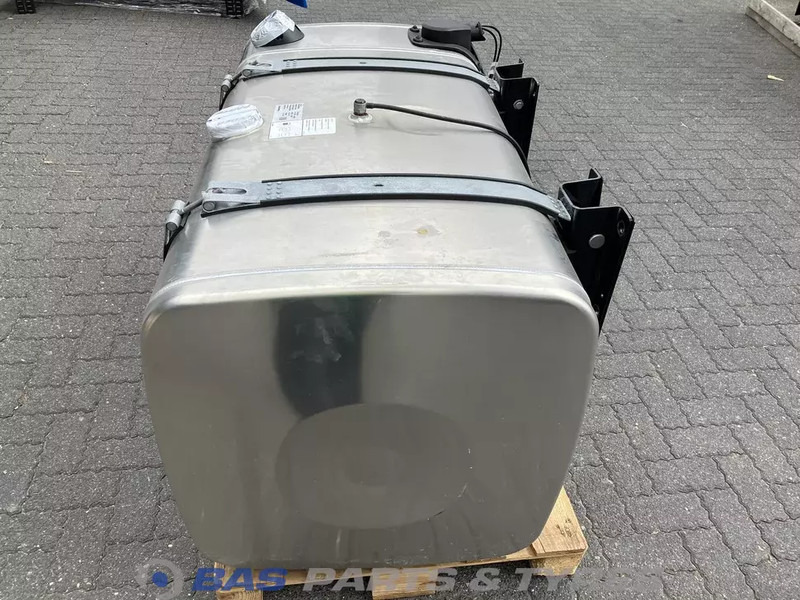 MAN - Brandstoftank voor Vrachtwagen: afbeelding 2 MAN - Brandstoftank voor Vrachtwagen: afbeelding 2