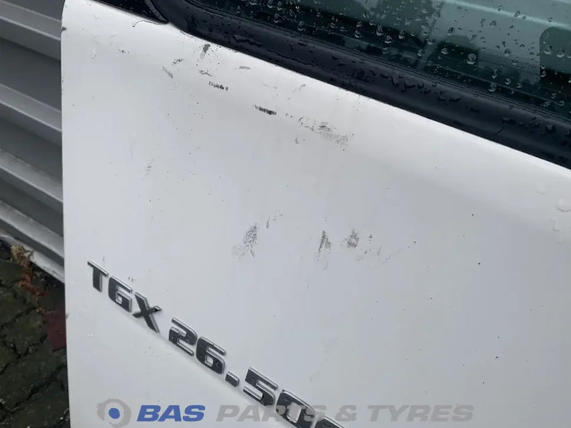 MAN TGX Portier Rechts MAN 81626004118 - Deur en onderdelen voor Vrachtwagen: afbeelding 3 MAN TGX Portier Rechts MAN 81626004118 - Deur en onderdelen voor Vrachtwagen: afbeelding 3