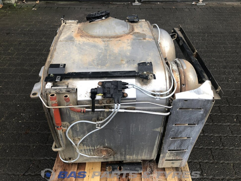 MAN Uitlaatdemper MAN 81151036138 - Geluiddemper voor Vrachtwagen: afbeelding 4 MAN Uitlaatdemper MAN 81151036138 - Geluiddemper voor Vrachtwagen: afbeelding 4