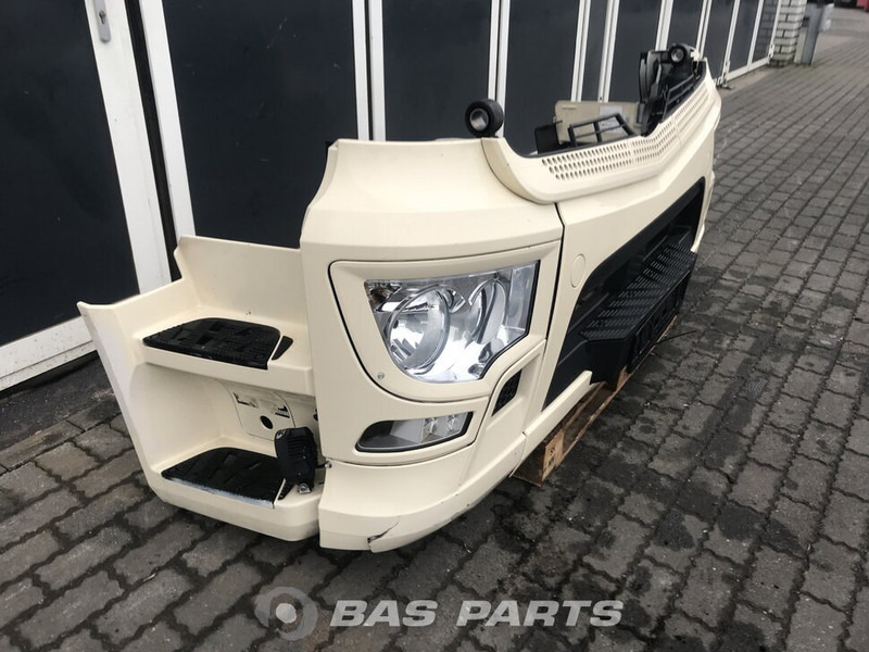 Mercedes-Benz Actros MP4 Bumper Mercedes A 960 310 23 22 - Bumper voor Vrachtwagen: afbeelding 3 Mercedes-Benz Actros MP4 Bumper Mercedes A 960 310 23 22 - Bumper voor Vrachtwagen: afbeelding 3
