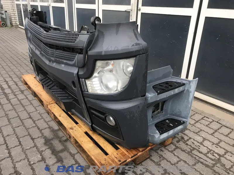 Mercedes-Benz Actros MP4 Bumper Mercedes A 960 310 23 22 - Bumper voor Vrachtwagen: afbeelding 2 Mercedes-Benz Actros MP4 Bumper Mercedes A 960 310 23 22 - Bumper voor Vrachtwagen: afbeelding 2