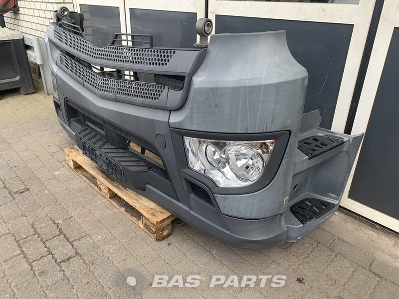 Mercedes-Benz Antos MP4 Bumper Mercedes A 960 310 23 22 - Bumper voor Vrachtwagen: afbeelding 2 Mercedes-Benz Antos MP4 Bumper Mercedes A 960 310 23 22 - Bumper voor Vrachtwagen: afbeelding 2