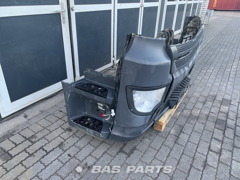 Mercedes-Benz Antos MP4 Bumper Mercedes A 960 880 63 72 - Bumper voor Vrachtwagen: afbeelding 3 Mercedes-Benz Antos MP4 Bumper Mercedes A 960 880 63 72 - Bumper voor Vrachtwagen: afbeelding 3