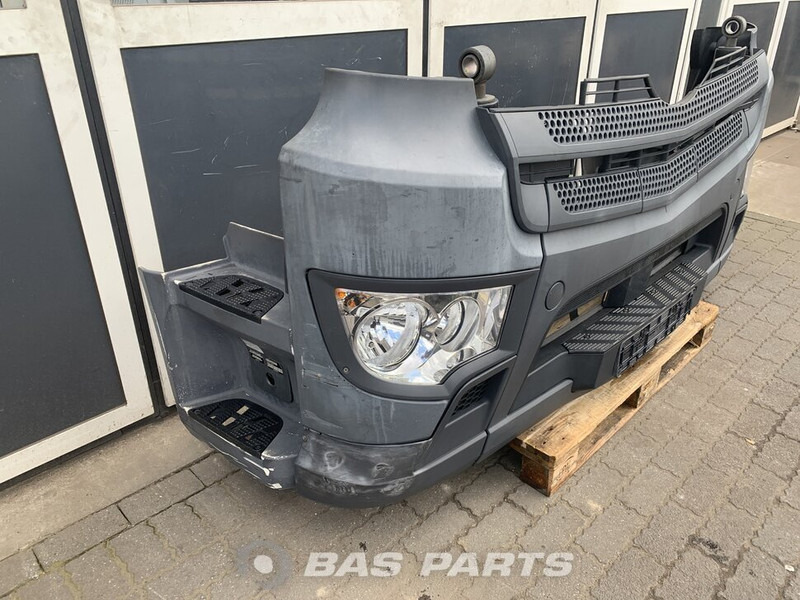 Mercedes-Benz Antos MP4 - Bumper voor Vrachtwagen: afbeelding 3 Mercedes-Benz Antos MP4 - Bumper voor Vrachtwagen: afbeelding 3