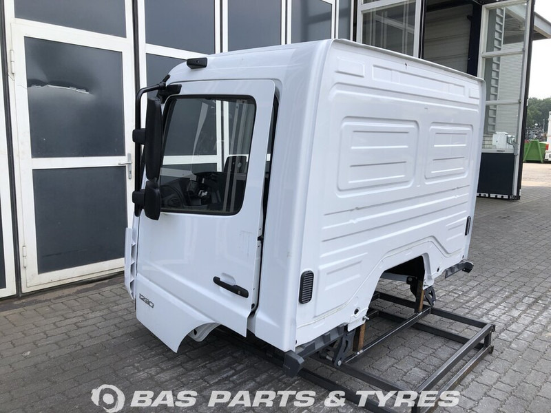 Mercedes-Benz Atego MP4 - Cabine en interieur voor Vrachtwagen: afbeelding 3 Mercedes-Benz Atego MP4 - Cabine en interieur voor Vrachtwagen: afbeelding 3
