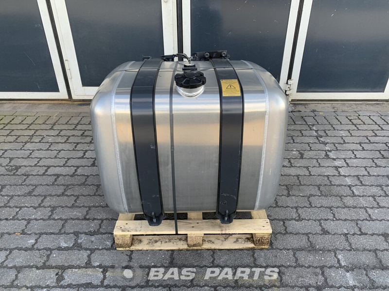 Mercedes-Benz Brandstoftank Mercedes 360 Liter A 960 470 51 04 - Brandstoftank voor Vrachtwagen: afbeelding 1 Mercedes-Benz Brandstoftank Mercedes 360 Liter A 960 470 51 04 - Brandstoftank voor Vrachtwagen: afbeelding 1