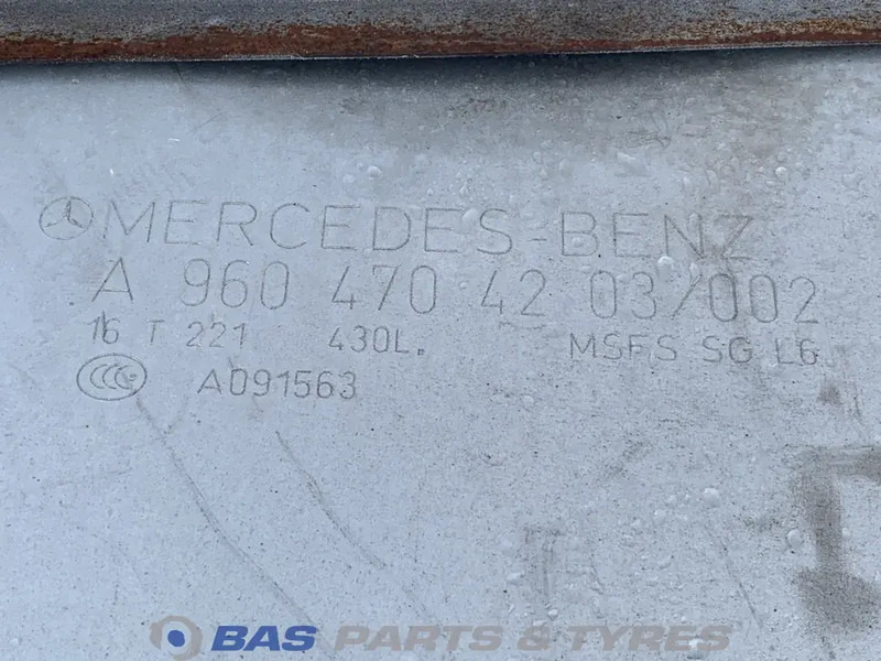 Mercedes-Benz Brandstoftank Mercedes 430 Liter A 960 475 27 03 - Brandstoftank voor Vrachtwagen: afbeelding 5 Mercedes-Benz Brandstoftank Mercedes 430 Liter A 960 475 27 03 - Brandstoftank voor Vrachtwagen: afbeelding 5
