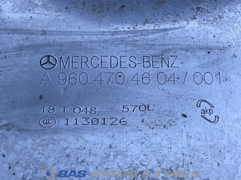 Mercedes-Benz Brandstoftank Mercedes 570 Liter A 960 475 27 03 - Brandstoftank voor Vrachtwagen: afbeelding 5 Mercedes-Benz Brandstoftank Mercedes 570 Liter A 960 475 27 03 - Brandstoftank voor Vrachtwagen: afbeelding 5