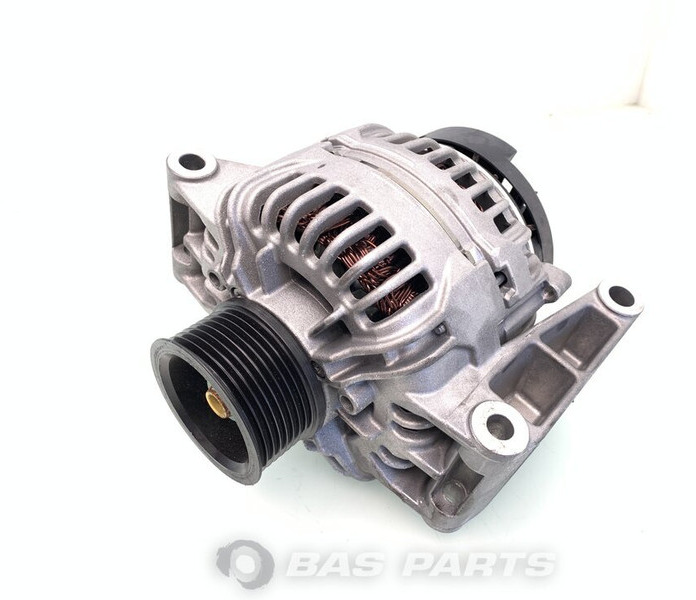 Mercedes-Benz Dynamo Mercedes A 014 154 67 02 - Dynamo voor Vrachtwagen: afbeelding 1 Mercedes-Benz Dynamo Mercedes A 014 154 67 02 - Dynamo voor Vrachtwagen: afbeelding 1