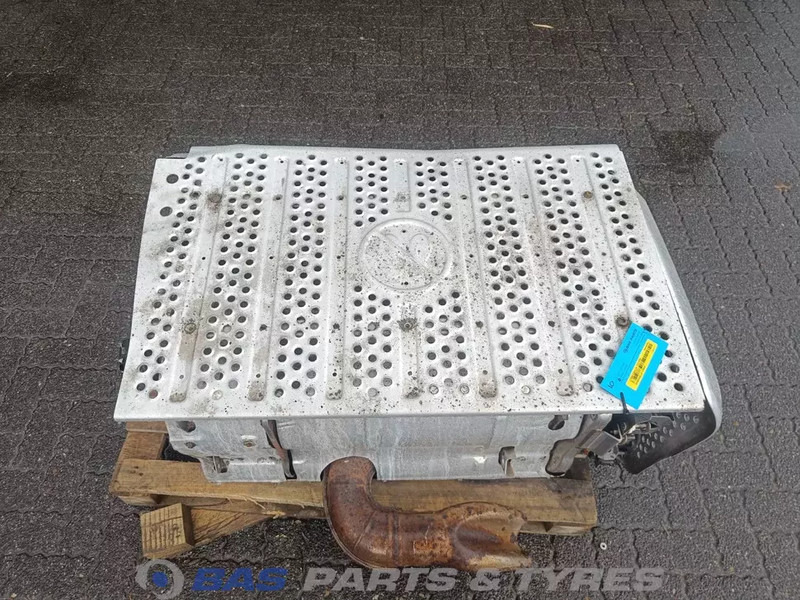 Mercedes-Benz Uitlaatdemper Mercedes A 006 490 74 12 - Geluiddemper voor Vrachtwagen: afbeelding 3 Mercedes-Benz Uitlaatdemper Mercedes A 006 490 74 12 - Geluiddemper voor Vrachtwagen: afbeelding 3