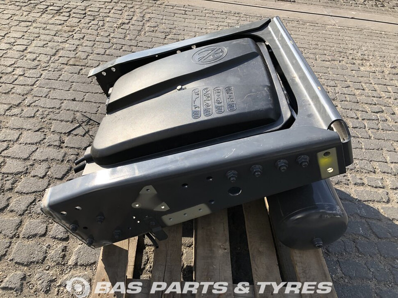 DAF CF Euro 6 Accubak DAF 1897413 - Onderdelen voor Vrachtwagen: afbeelding 1 DAF CF Euro 6 Accubak DAF 1897413 - Onderdelen voor Vrachtwagen: afbeelding 1