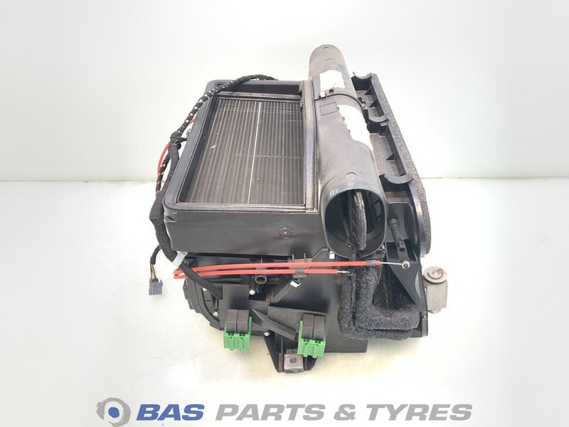 DAF DAF Airco systeem 1733868 - Onderdelen voor Vrachtwagen: afbeelding 4 DAF DAF Airco systeem 1733868 - Onderdelen voor Vrachtwagen: afbeelding 4