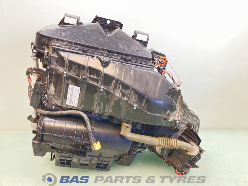 Renault Airco systeem Renault 7484515286 - Onderdelen voor Vrachtwagen: afbeelding 1 Renault Airco systeem Renault 7484515286 - Onderdelen voor Vrachtwagen: afbeelding 1