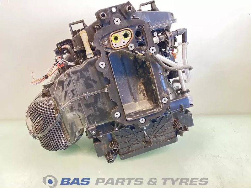 Renault Airco systeem Renault 7484515286 - Onderdelen voor Vrachtwagen: afbeelding 2 Renault Airco systeem Renault 7484515286 - Onderdelen voor Vrachtwagen: afbeelding 2