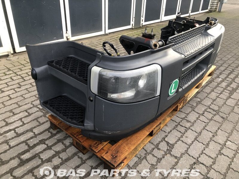 Renault D-Serie - Bumper voor Vrachtwagen: afbeelding 3 Renault D-Serie - Bumper voor Vrachtwagen: afbeelding 3