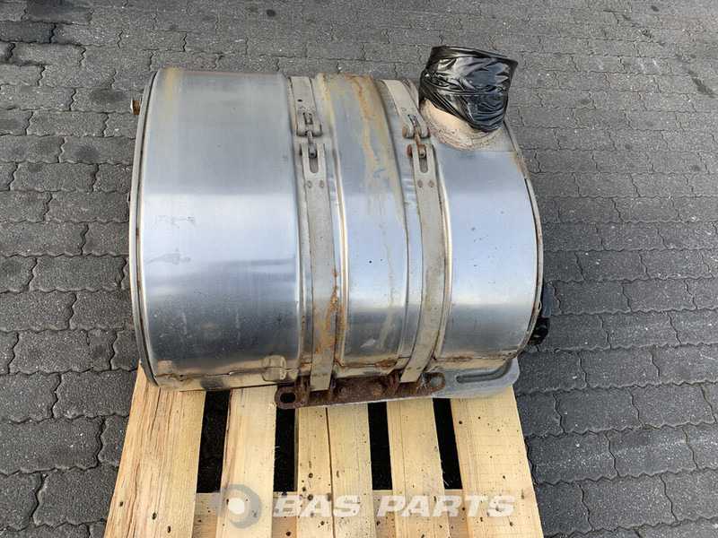 Renault PREMIUM Uitlaatdemper Renault kwaliteit 7420894957 - Geluiddemper voor Vrachtwagen: afbeelding 3 Renault PREMIUM Uitlaatdemper Renault kwaliteit 7420894957 - Geluiddemper voor Vrachtwagen: afbeelding 3