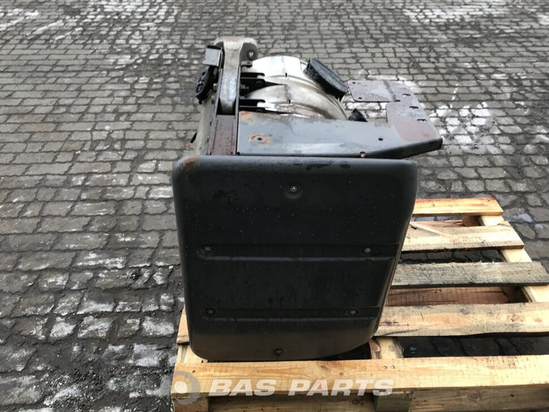 Renault PREMIUM Uitlaatdemper Renault kwaliteit 7420899871 - Geluiddemper voor Vrachtwagen: afbeelding 2 Renault PREMIUM Uitlaatdemper Renault kwaliteit 7420899871 - Geluiddemper voor Vrachtwagen: afbeelding 2