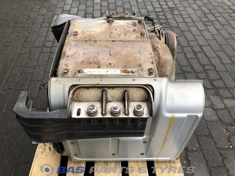 Renault Uitlaatdemper Renault 7421750067 - Geluiddemper voor Vrachtwagen: afbeelding 4 Renault Uitlaatdemper Renault 7421750067 - Geluiddemper voor Vrachtwagen: afbeelding 4