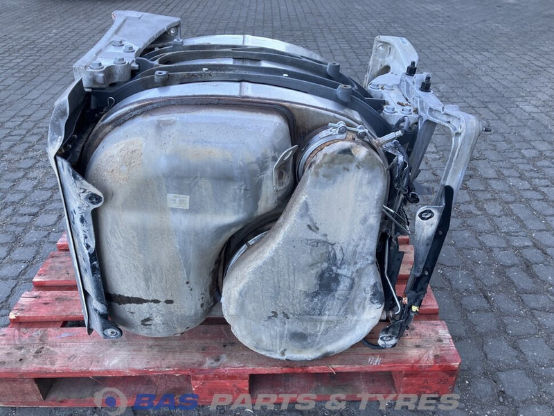 Renault Uitlaatdemper Renault 7422396038 - Geluiddemper voor Vrachtwagen: afbeelding 1 Renault Uitlaatdemper Renault 7422396038 - Geluiddemper voor Vrachtwagen: afbeelding 1