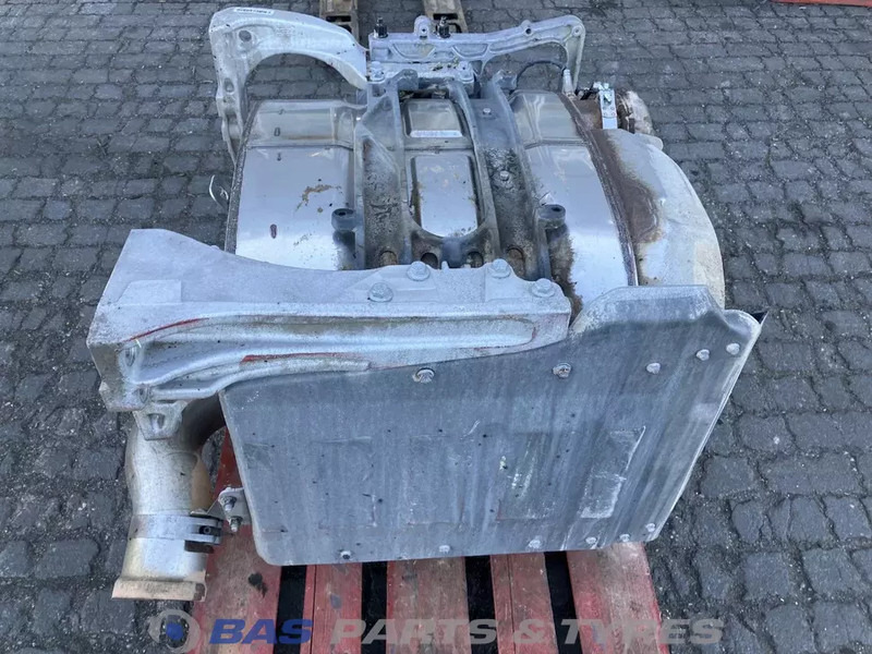 Renault Uitlaatdemper Renault 7422396038 - Geluiddemper voor Vrachtwagen: afbeelding 4 Renault Uitlaatdemper Renault 7422396038 - Geluiddemper voor Vrachtwagen: afbeelding 4