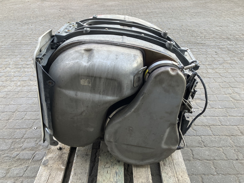 Renault Uitlaatdemper Renault 7422495990 - Geluiddemper voor Vrachtwagen: afbeelding 1 Renault Uitlaatdemper Renault 7422495990 - Geluiddemper voor Vrachtwagen: afbeelding 1