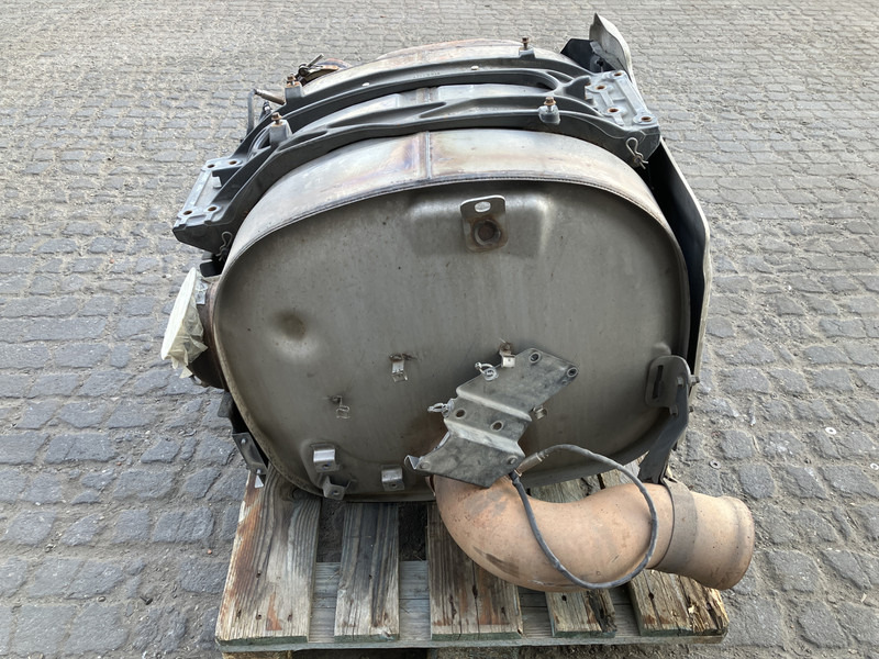 Renault Uitlaatdemper Renault 7422495990 - Geluiddemper voor Vrachtwagen: afbeelding 3 Renault Uitlaatdemper Renault 7422495990 - Geluiddemper voor Vrachtwagen: afbeelding 3