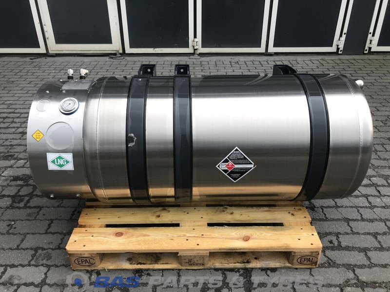 Scania LNG tank Scania 352 Liter 1776103 - Brandstoftank voor Vrachtwagen: afbeelding 1 Scania LNG tank Scania 352 Liter 1776103 - Brandstoftank voor Vrachtwagen: afbeelding 1