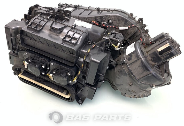 Volvo Airco systeem Volvo 82907198 - Verwarming/ Ventilatie voor Vrachtwagen: afbeelding 3 Volvo Airco systeem Volvo 82907198 - Verwarming/ Ventilatie voor Vrachtwagen: afbeelding 3